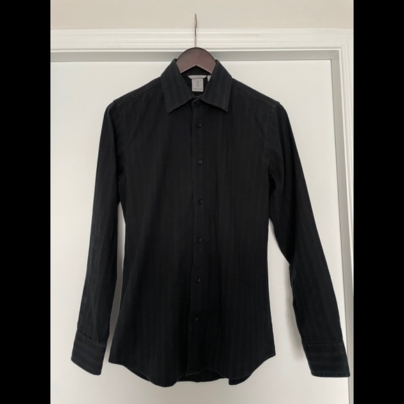 Tristan Fitted Black Shirt - Picture 1 of 3